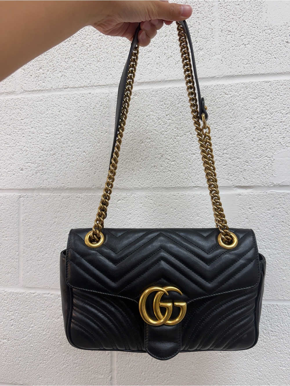 Gucci Black Chevron Leather Shoulder Bag with Gold Hardware